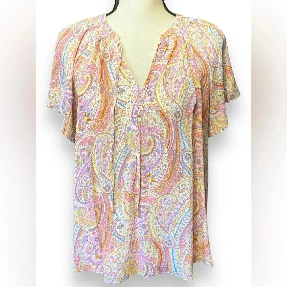 🌺 Elie Tahari feminine top 🌺​